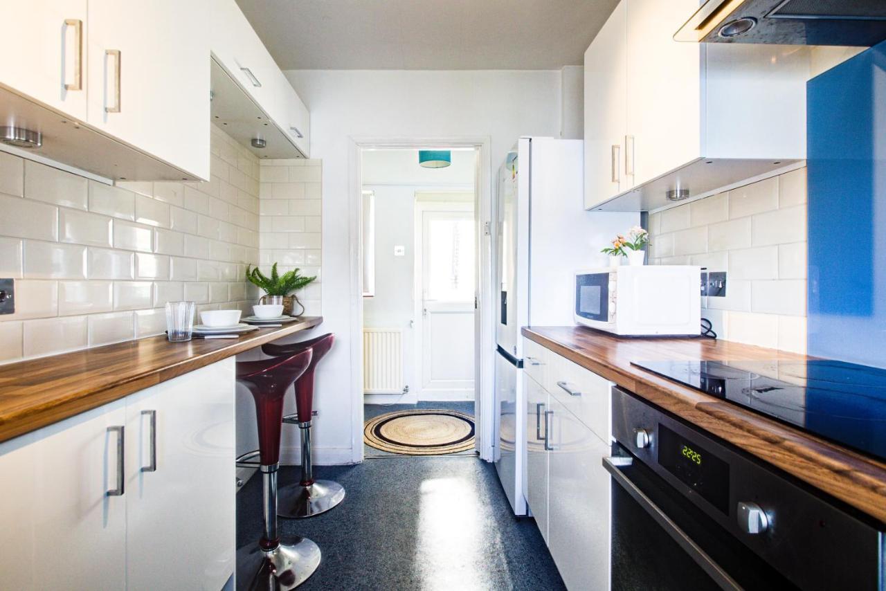 Private Family Apartment, In Victoria Posh Sw1 لندن المظهر الخارجي الصورة